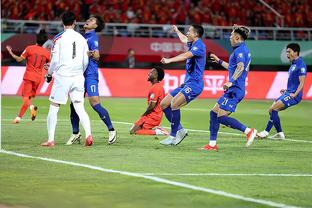 上届亚洲杯阿菲夫直接参与11个进球，本届已收获5球3助将冲击纪录